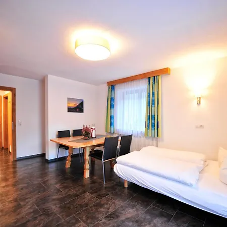 Bed & Breakfast Beim Baeck Sankt Leonhard im Pitztal